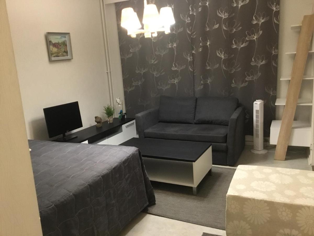 Yksio Uudenmaankatu Apartamento Hyvinkää Exterior foto