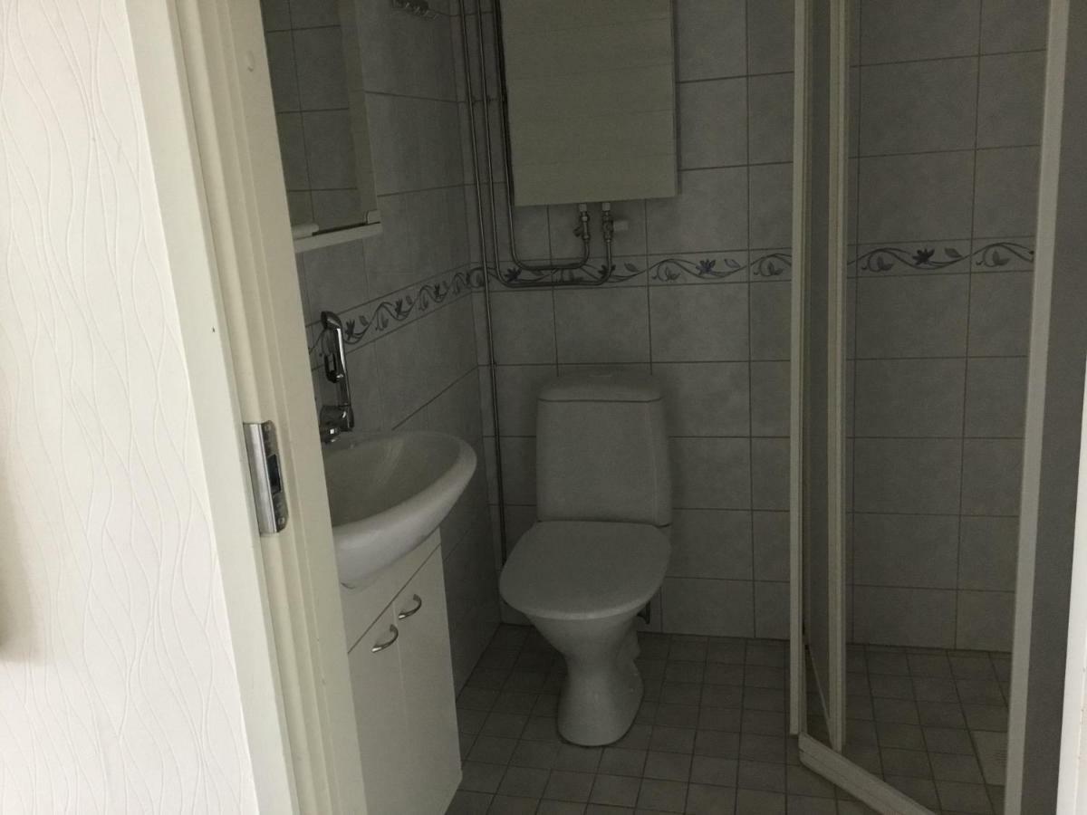 Yksio Uudenmaankatu Apartamento Hyvinkää Exterior foto